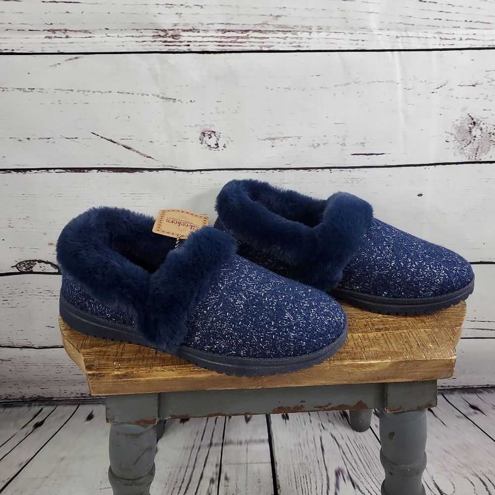 SKECHERS Cozy Lite Sweet Walk Sparkle Knit Slippers Navy Size 7.5 BRAND NEW